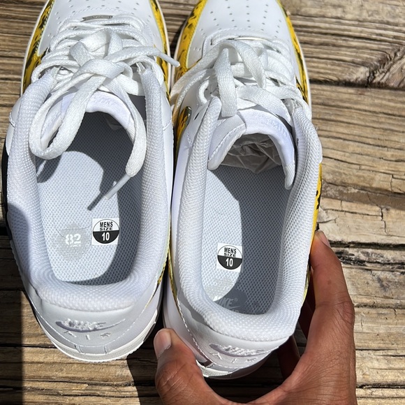 Custom Steelers Air Force 1 - Picture 5 of 7